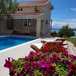 Apartman Lolita Bol